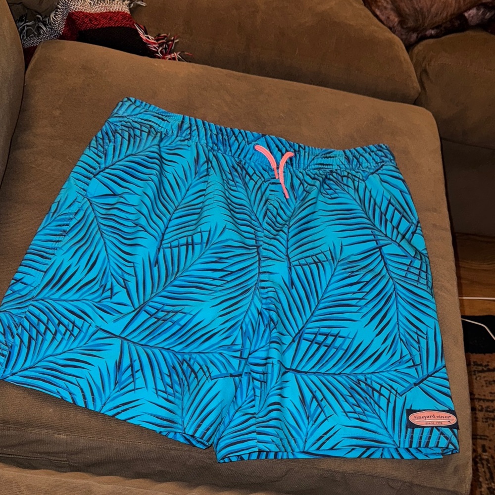 Vineyard Vines Youth XL Tropical Blue Leaf Print Swim Shorts